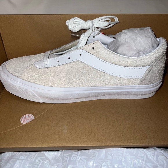 ‼️NWT Vans Uo Exclusive Bold Ni Suede Sneaker Beige/White - Picture 5 of 8